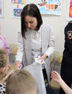 "Знает вся моя семья ПДД от "А" до "Я"
